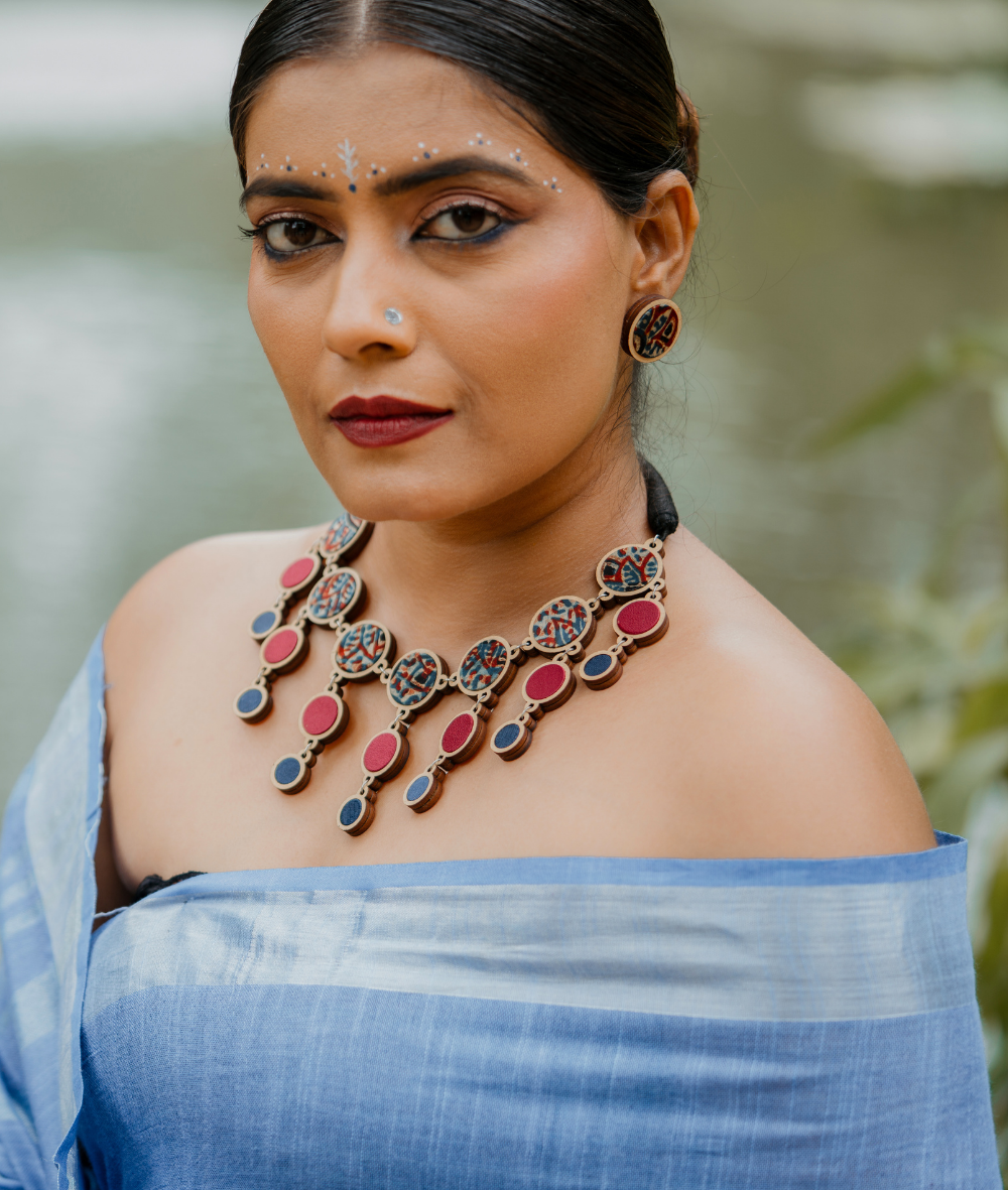 Trivi - त्रिवी